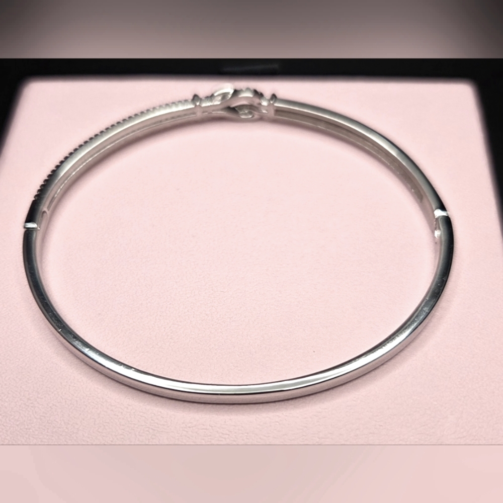 Brand New Sterling Silver 925 With 18K White Gold Plated Bangle Bracelet - Picture 7 of 10